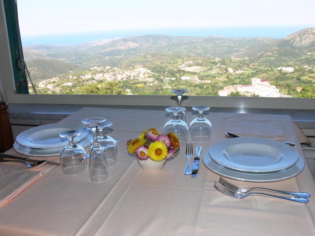 Hotel Villa Selene Lanusei Dış mekan fotoğraf