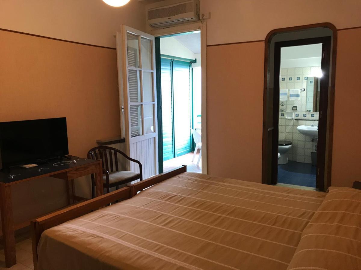 Hotel Villa Selene Lanusei Dış mekan fotoğraf