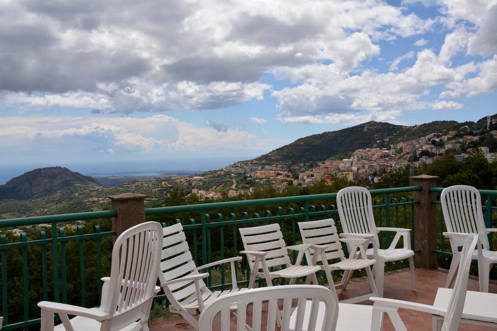 Hotel Villa Selene Lanusei Dış mekan fotoğraf