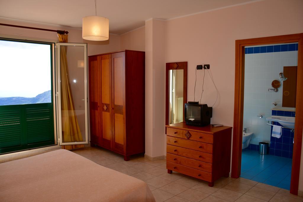 Hotel Villa Selene Lanusei Dış mekan fotoğraf