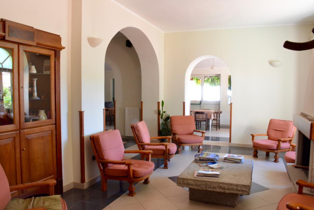 Hotel Villa Selene Lanusei Dış mekan fotoğraf